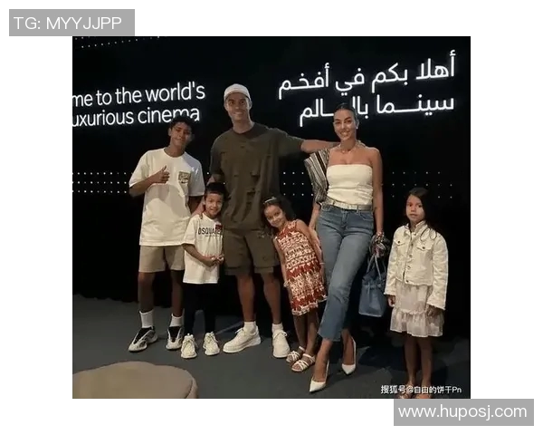 足球明星们与他们的宠物们的温馨生活和趣事分享